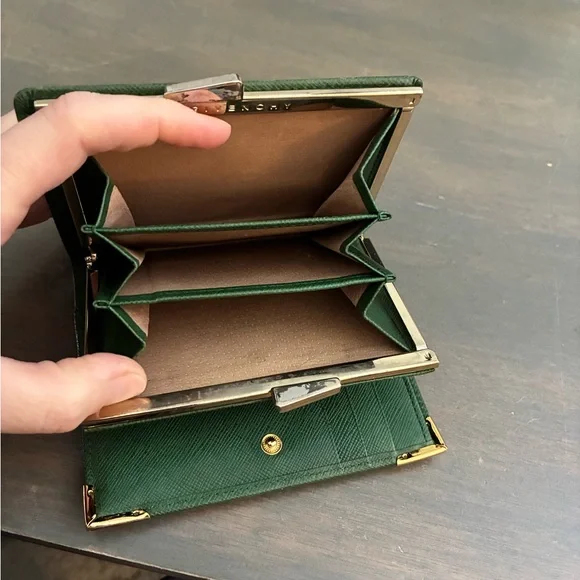 VINTAGE Givenchy Forest Green Bifold Compact Wallet w Gold Tone Accents Leather - Picture 4 of 9
